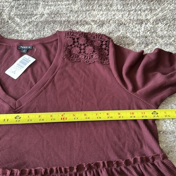 NWT Torrid Knit V-Neck Lace Inset Long Sleeve Babydoll Purple 1X - Picture 7 of 9